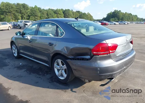 2012 Volkswagen Passat 2.5L Se из США, поврежденный, VIN 1VWBH7A31CC110400